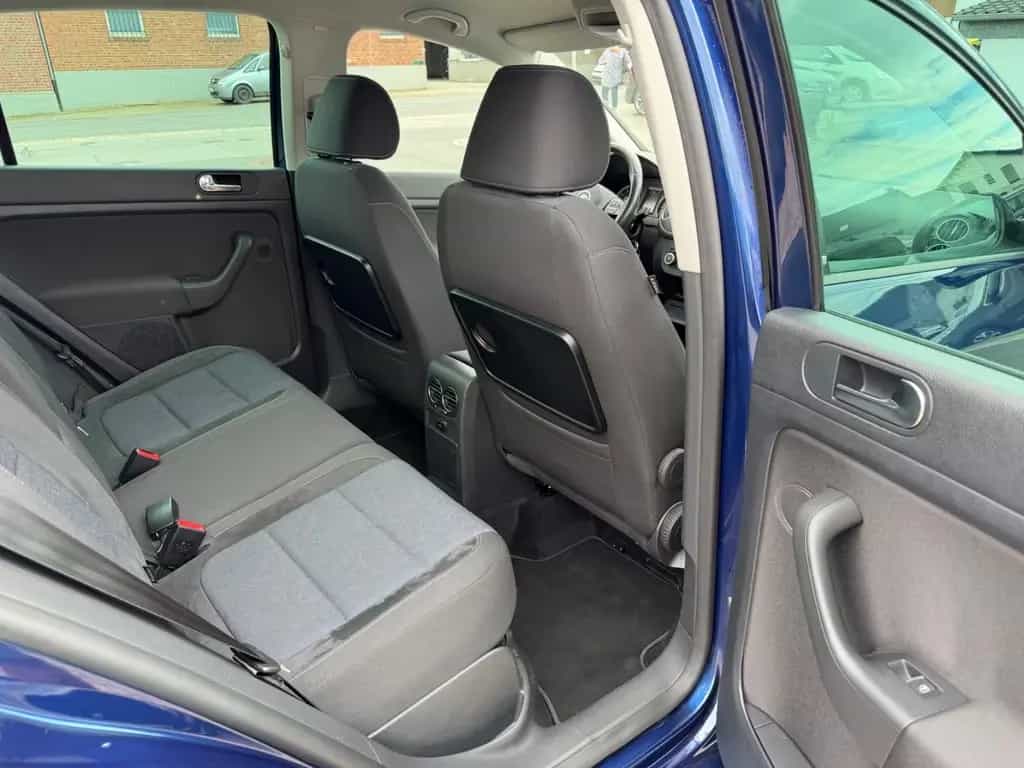 Volkswagen Golf Plus VI Anhkp AUTOMATIK Pdc Sitzhz Tempo BT 04/2011-photo-21