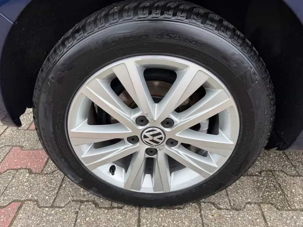 Volkswagen Golf Plus VI Anhkp AUTOMATIK Pdc Sitzhz Tempo BT 04/2011-photo-8