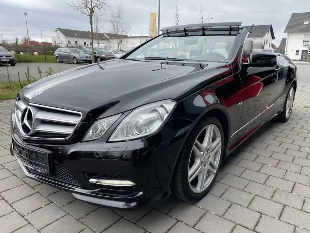 Mercedes-Benz E-Class 300 Cabrio CGI BlueEfficiency AMG-PAKET 12/2011-photo-10