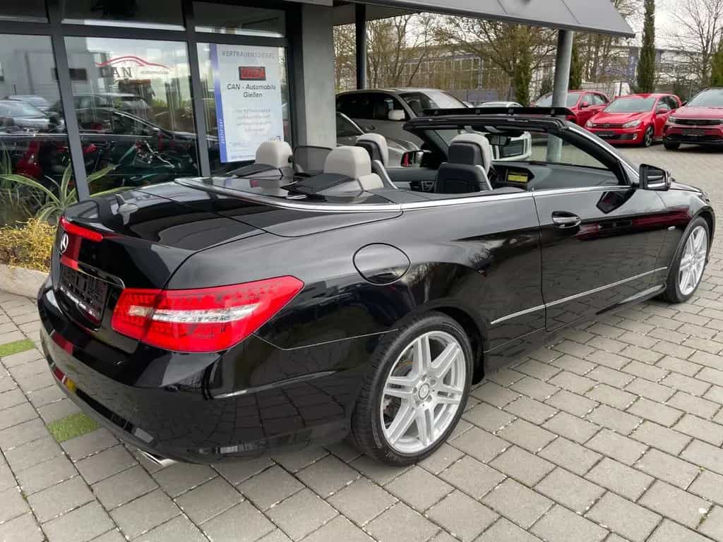 Mercedes-Benz E-Class 300 Cabrio CGI BlueEfficiency AMG-PAKET 12/2011-photo-6
