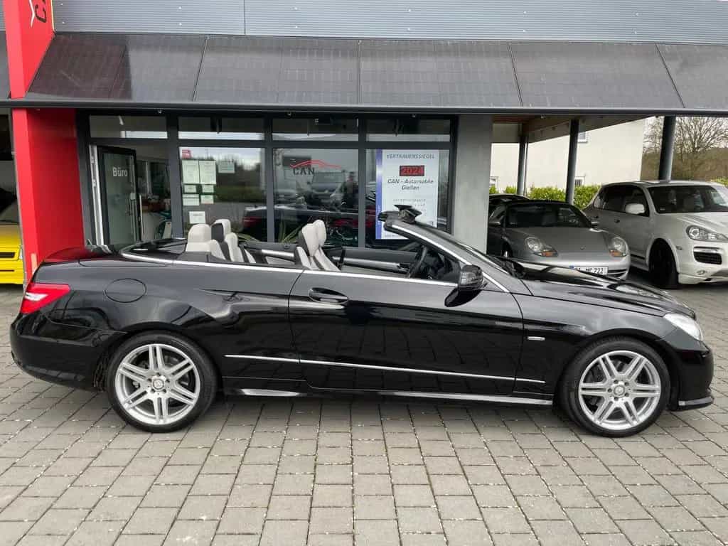 Mercedes-Benz E-Class 300 Cabrio CGI BlueEfficiency AMG-PAKET 12/2011-photo-7