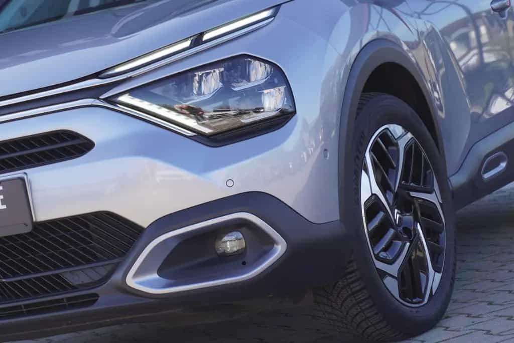 Citroën C4 1.2 Pure Tech Max/Panorama/Kamera/LED/Navi/ 10/2023-photo-21