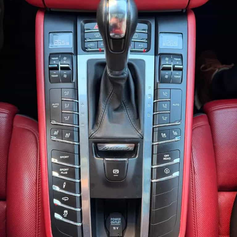 Porsche Macan Turbo | Motor+Getriebe neu | Vollausst. 05/2014-photo-13