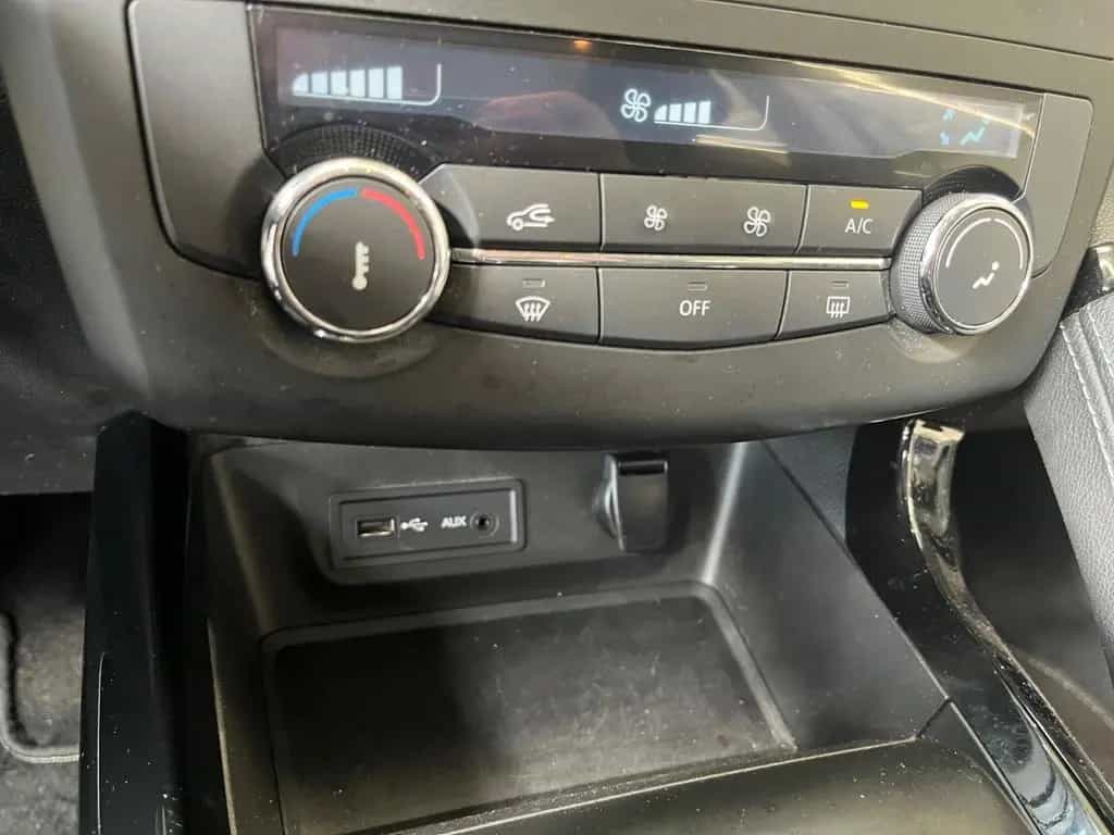 Renault Kadjar Life 1.2 TCE Energy Klimaanlage Tempomat 11/2017-photo-19