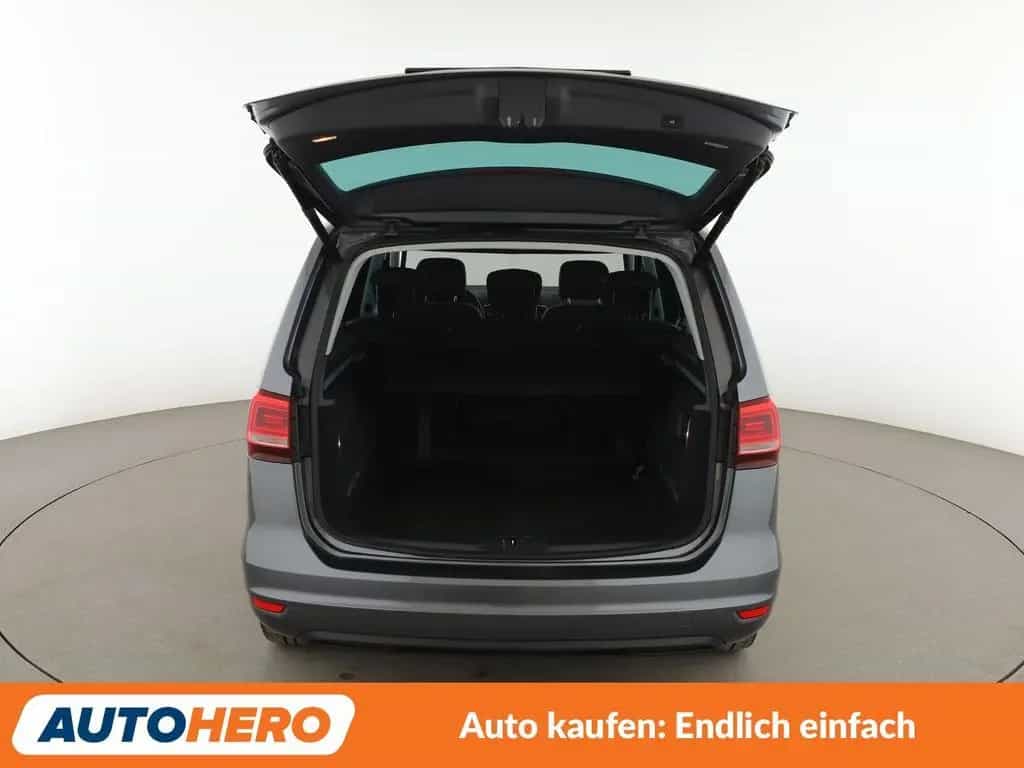 Volkswagen Sharan 2.0 TSI Highline BlueMotion Tech Aut.*NAV 10/2016-photo-16
