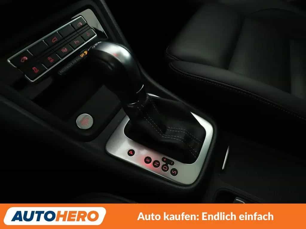 Volkswagen Sharan 2.0 TSI Highline BlueMotion Tech Aut.*NAV 10/2016-photo-23