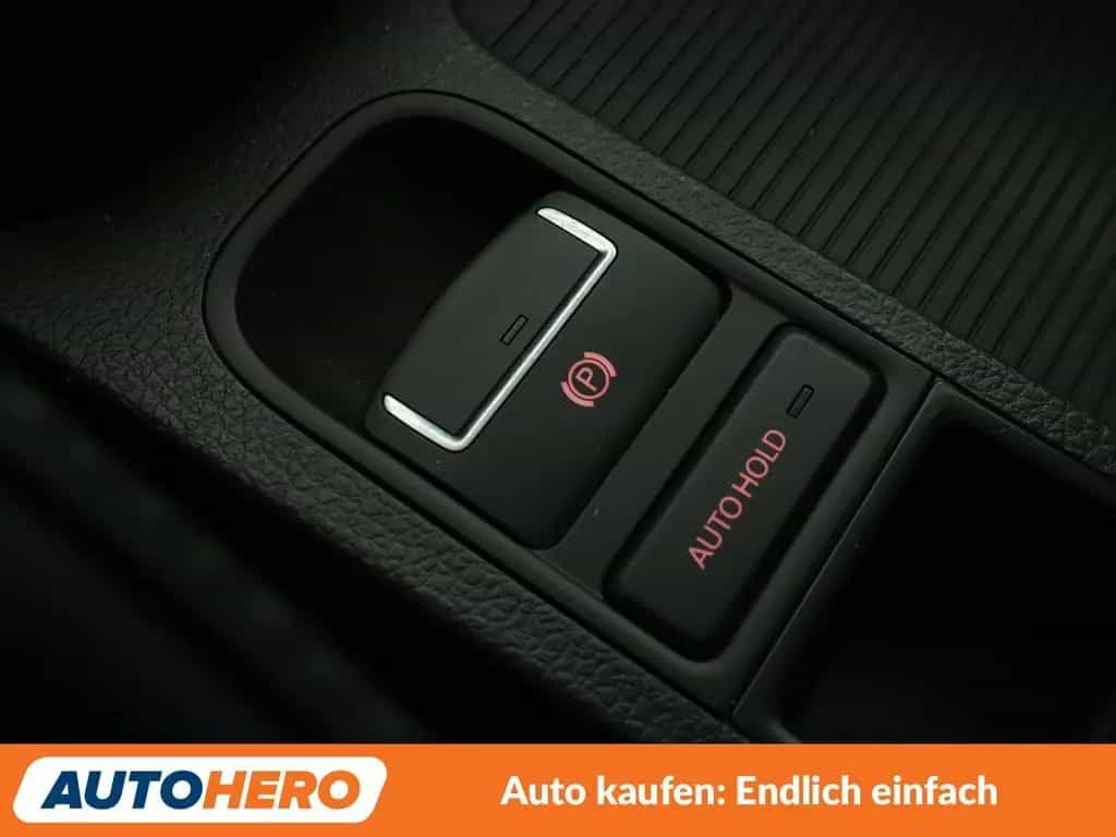 Volkswagen Sharan 2.0 TSI Highline BlueMotion Tech Aut.*NAV 10/2016-photo-27