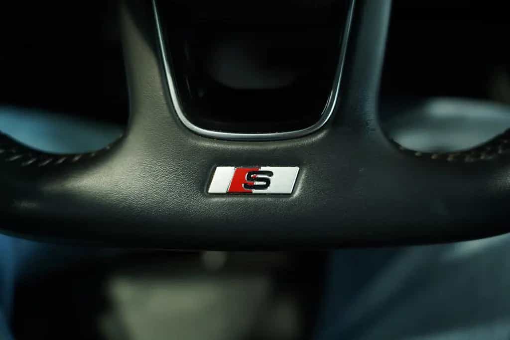 Audi S3 Limousine q. 2.H *Pano*NO OPF*Schale*Virtual 02/2018-photo-40