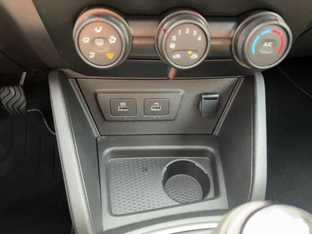 Dacia Duster Expression TCe 100 ECO-G Gasanlage wenig 03/2023-photo-15