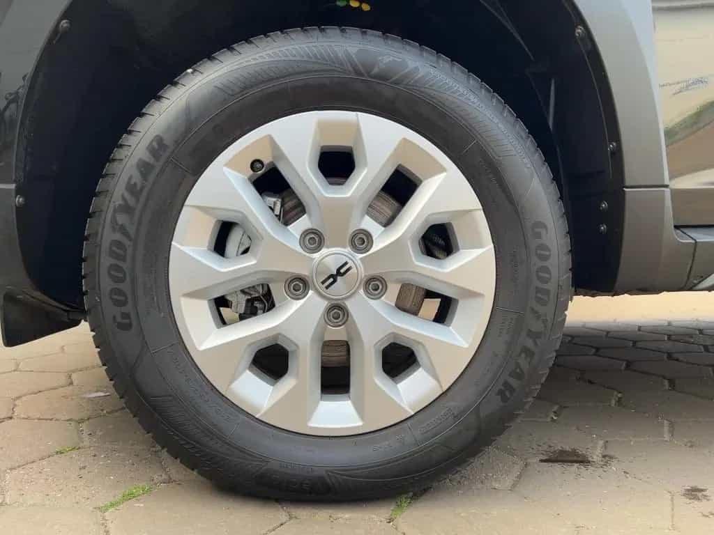 Dacia Duster Expression TCe 100 ECO-G Gasanlage wenig 03/2023-photo-18
