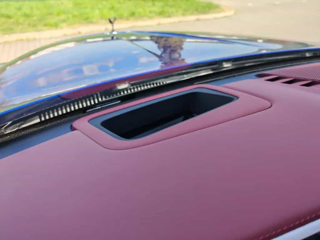 Rolls-Royce Cullinan Black Badge Series II - Sofort !!! 04/2026-photo-23