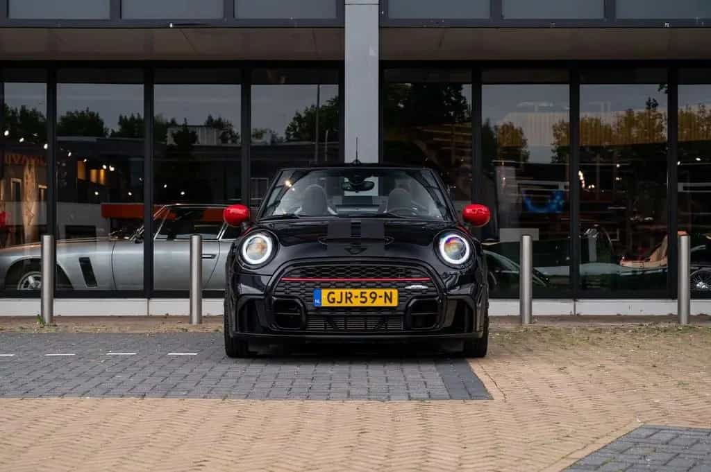 MINI John Cooper Works Cabrio 231pk 06/2022-photo-3