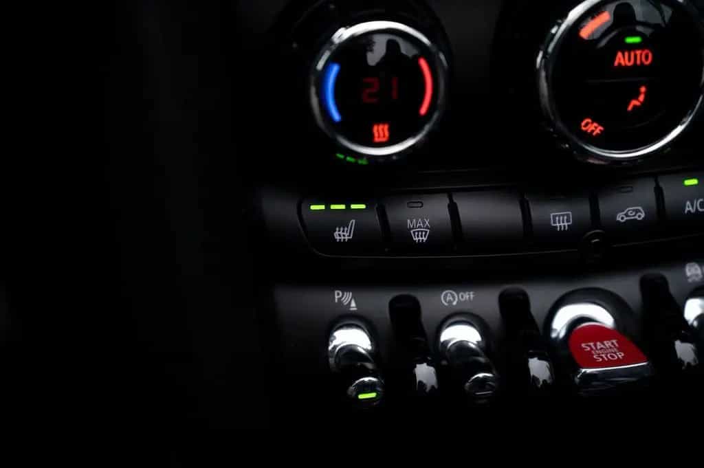 MINI John Cooper Works Cabrio 231pk 06/2022-photo-36