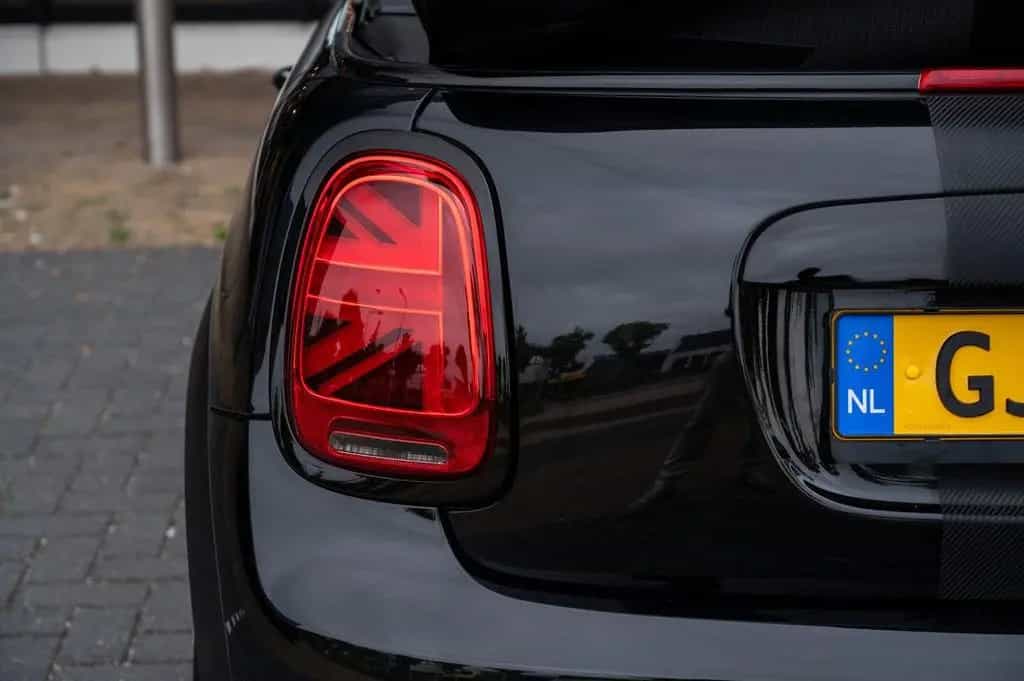 MINI John Cooper Works Cabrio 231pk 06/2022-photo-39