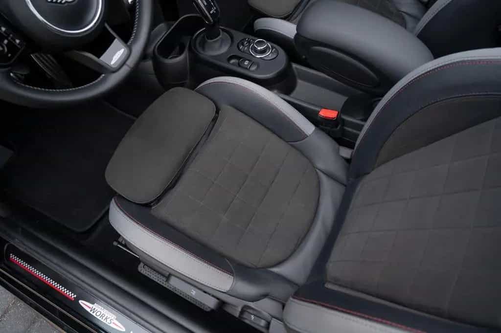 MINI John Cooper Works Cabrio 231pk 06/2022-photo-47