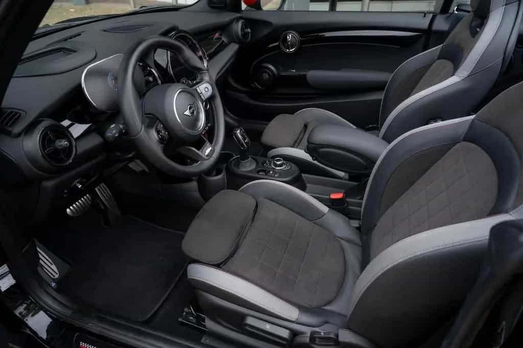 MINI John Cooper Works Cabrio 231pk 06/2022-photo-7