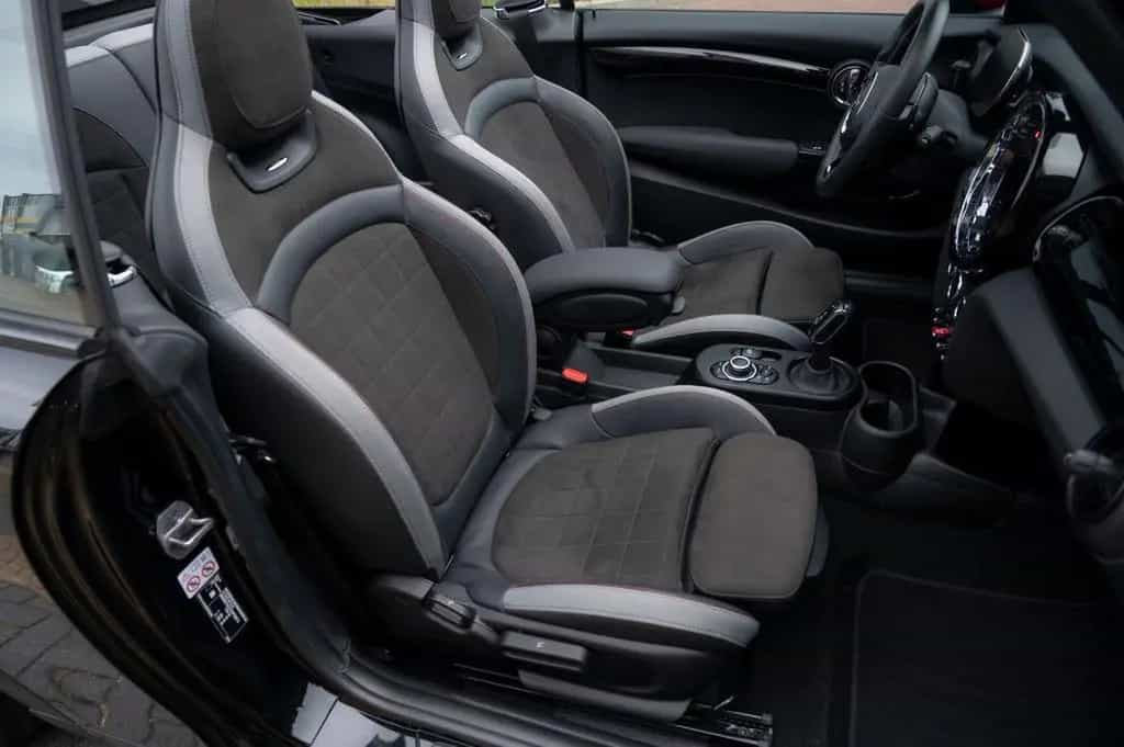 MINI John Cooper Works Cabrio 231pk 06/2022-photo-8