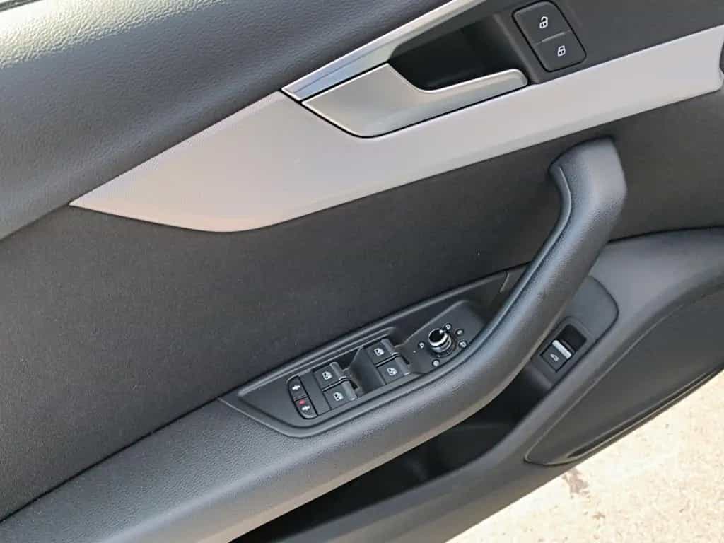 Audi A4 Avant design 40 TDI S tronic quattro design N 04/2019-photo-13