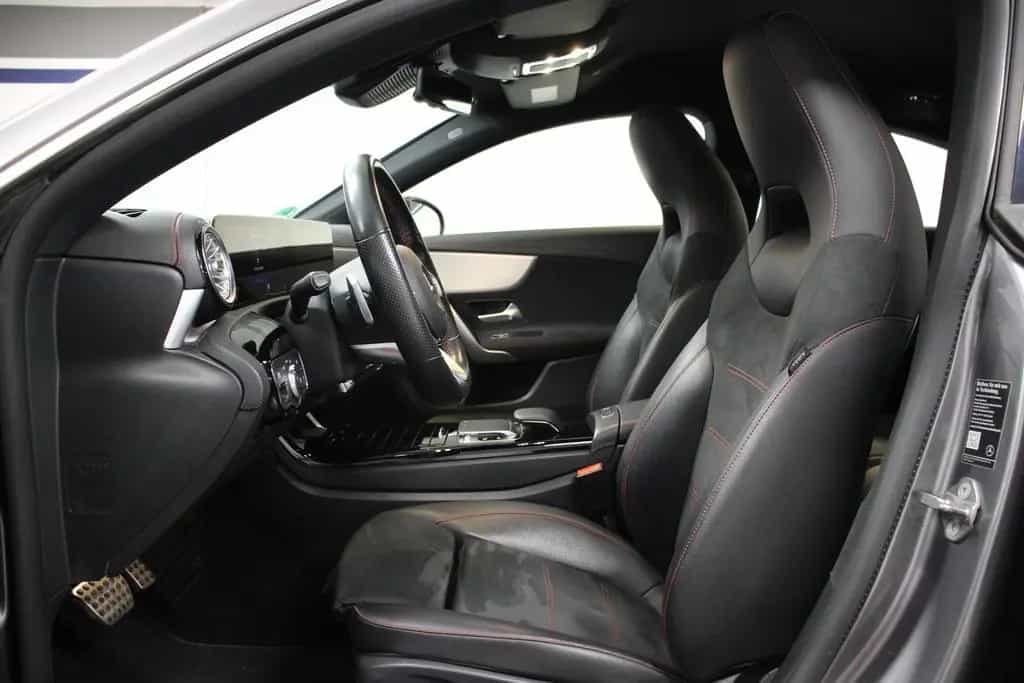 Mercedes-Benz CLA 200 AMG Aut. KAMERA NAVI SHZ LED 2.HD S.HEFT 05/2019-photo-8