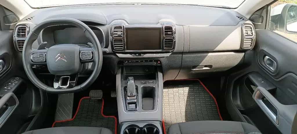 Citroën C5 Aircross 1.6 PureTech 04/2019-photo-13