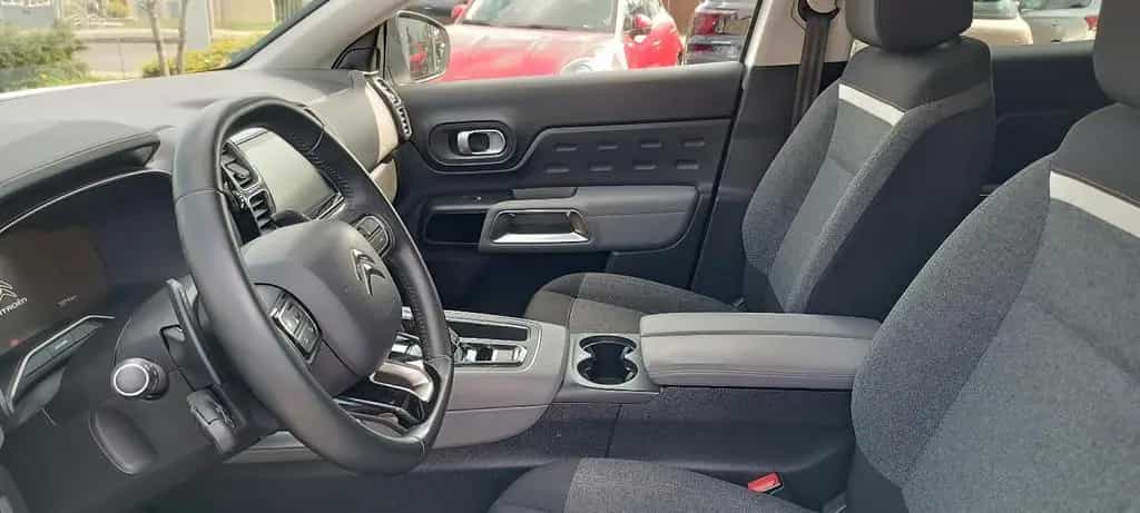 Citroën C5 Aircross 1.6 PureTech 04/2019-photo-16