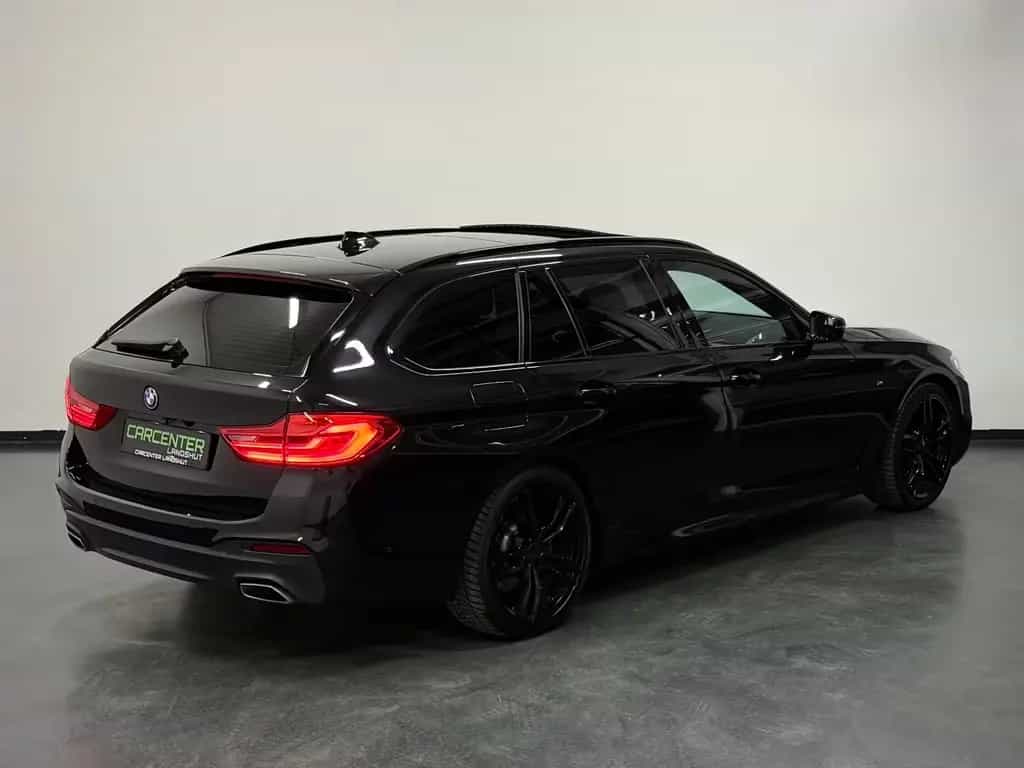 BMW 5 Series 520d M-PAKET PANO/R-KAM/L-HZG/VIRTUAL/AMBIENTE 11/2018-photo-11