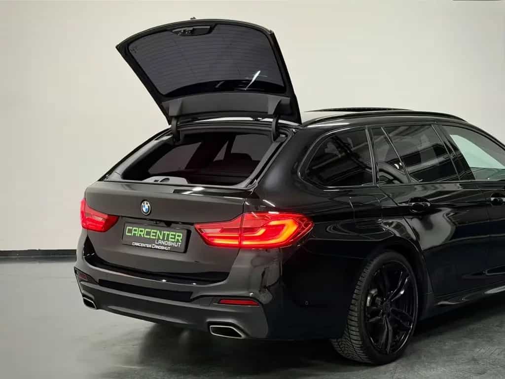 BMW 5 Series 520d M-PAKET PANO/R-KAM/L-HZG/VIRTUAL/AMBIENTE 11/2018-photo-13