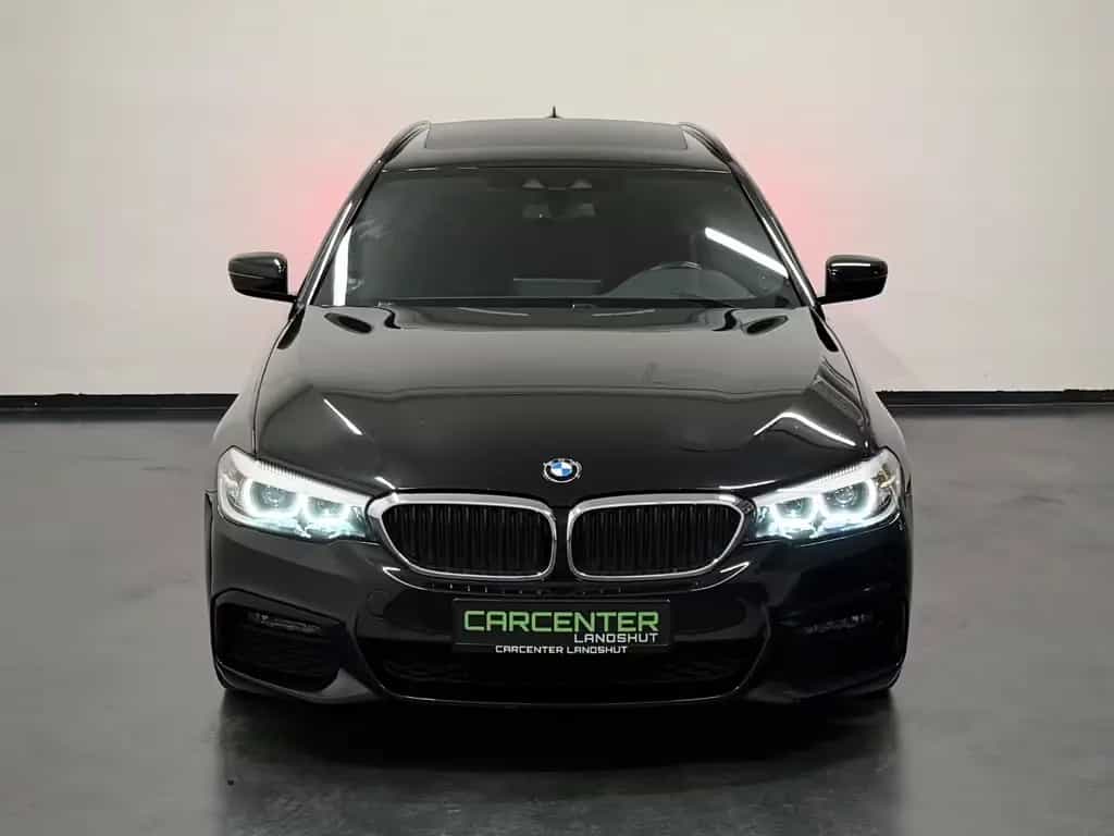 BMW 5 Series 520d M-PAKET PANO/R-KAM/L-HZG/VIRTUAL/AMBIENTE 11/2018-photo-3