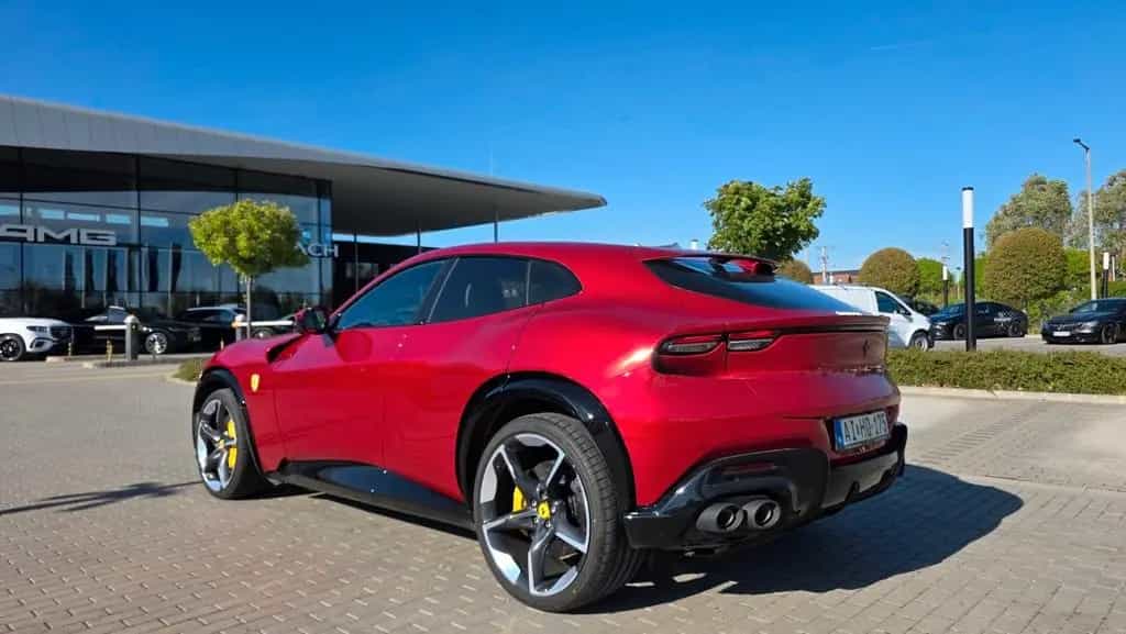 Ferrari Purosangue V12 DCT 4WD/PANO/STZH-BL/360CAM/HIFI 12/2024-photo-14