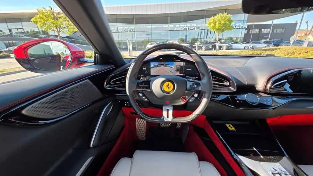 Ferrari Purosangue V12 DCT 4WD/PANO/STZH-BL/360CAM/HIFI 12/2024-photo-32