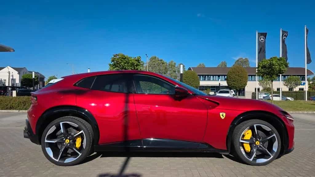 Ferrari Purosangue V12 DCT 4WD/PANO/STZH-BL/360CAM/HIFI 12/2024-photo-5