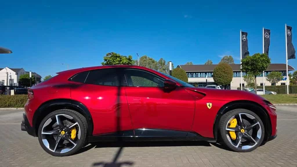Ferrari Purosangue V12 DCT 4WD/PANO/STZH-BL/360CAM/HIFI 12/2024-photo-8