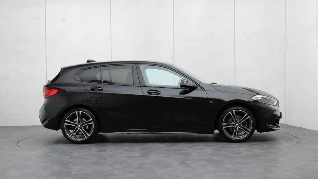 BMW 1 Series 118i M Sport, RFK, M Sportsitze, Shadow-line, 08/2020-photo-20