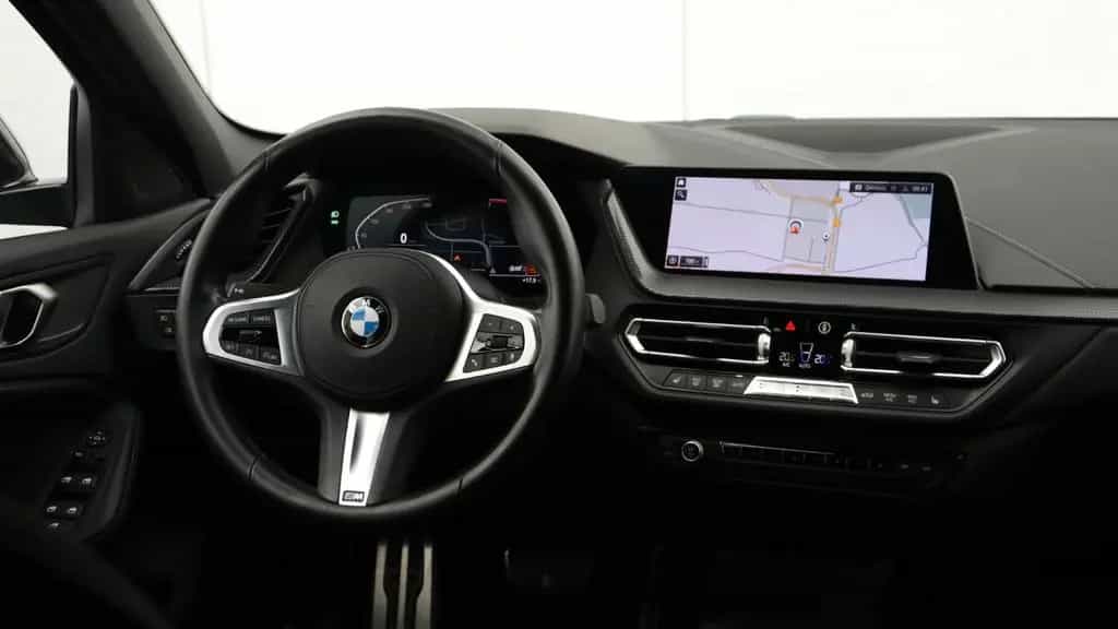 BMW 1 Series 118i M Sport, RFK, M Sportsitze, Shadow-line, 08/2020-photo-7