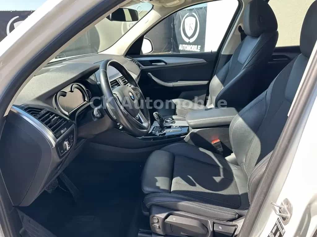 BMW X3 xDrive20d Advantage/Navi/Head-Up/Pano/AHK 08/2020-photo-10