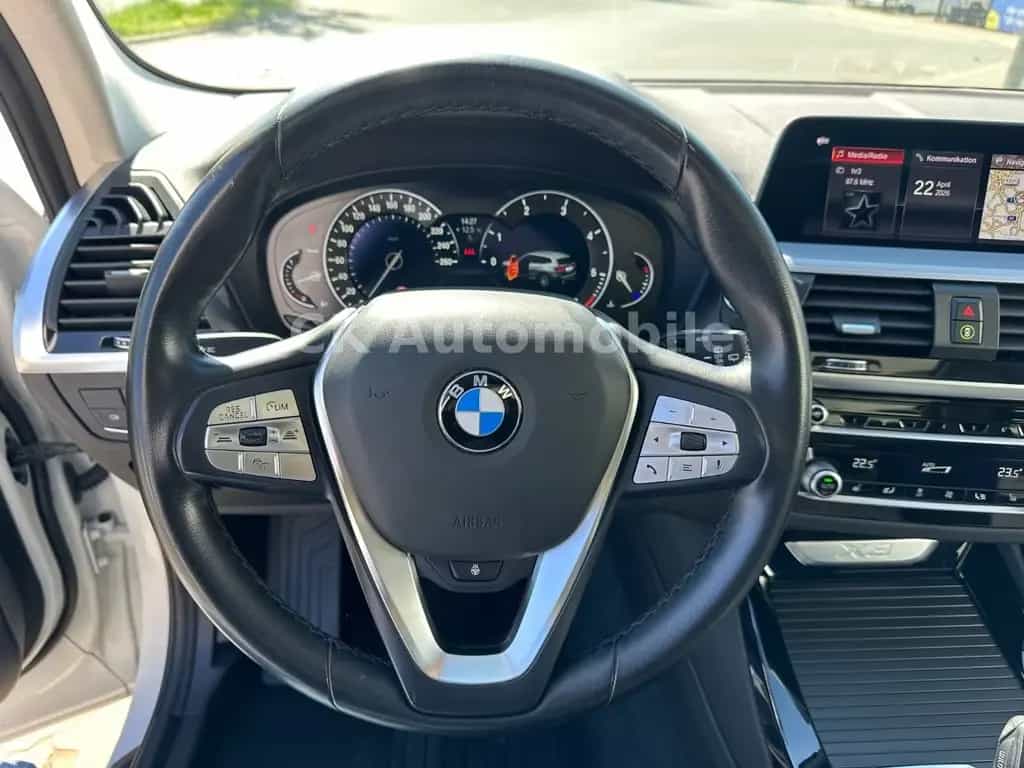 BMW X3 xDrive20d Advantage/Navi/Head-Up/Pano/AHK 08/2020-photo-13
