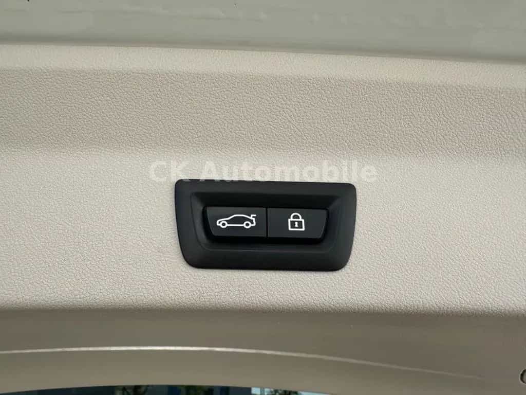 BMW X3 xDrive20d Advantage/Navi/Head-Up/Pano/AHK 08/2020-photo-37