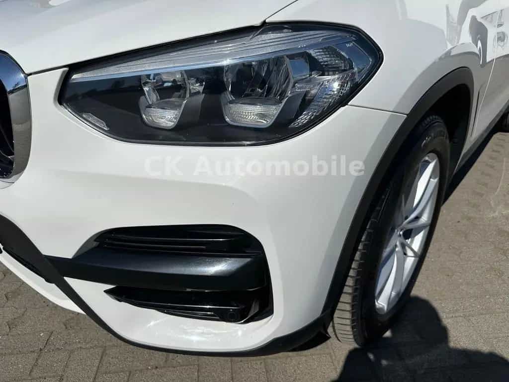 BMW X3 xDrive20d Advantage/Navi/Head-Up/Pano/AHK 08/2020-photo-39