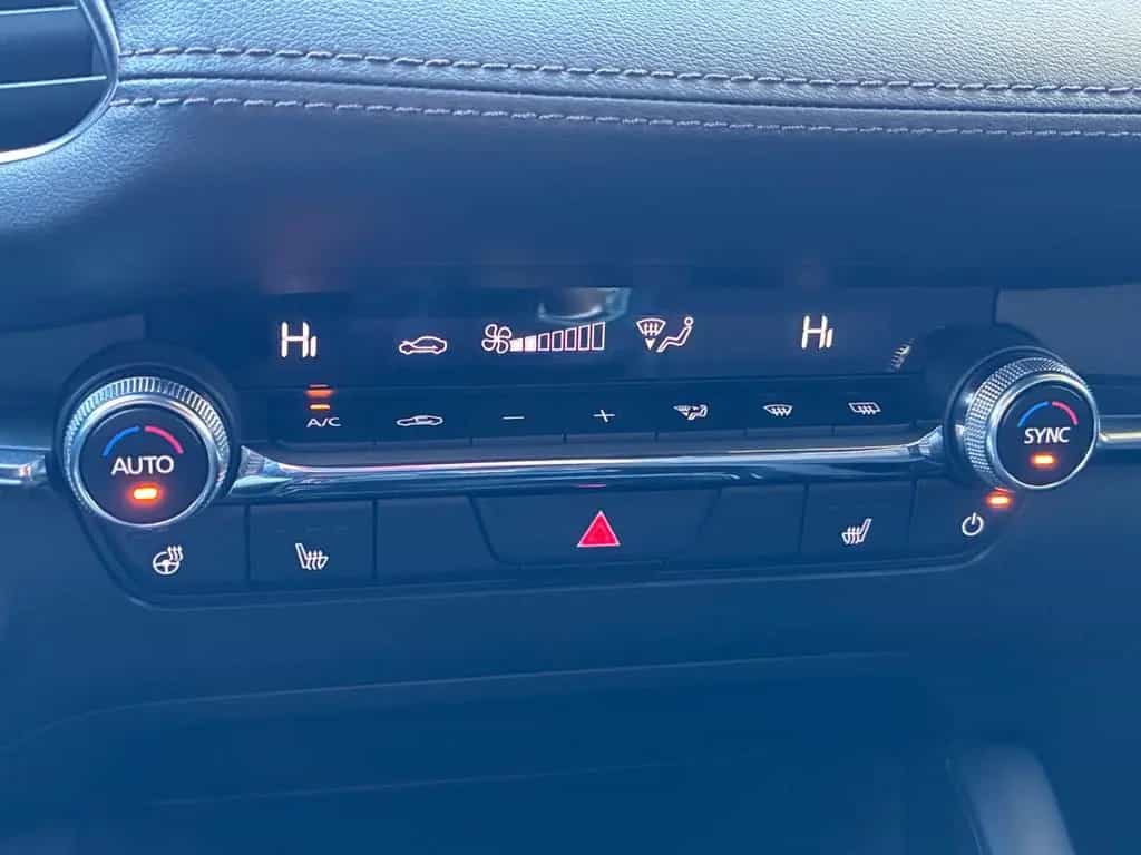 Mazda 3 2.5 e-SKYACTIV-G Centre-line DESIGN-PAKET AT 01/2025-photo-29