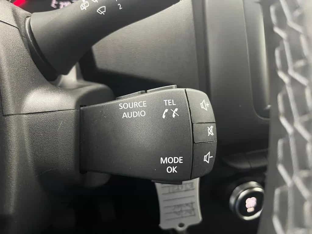 Dacia Duster Urban *AHK*TEMP*NAVI*SHZ*KAM* 07/2021-photo-21