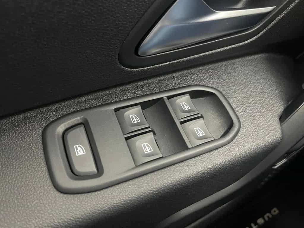 Dacia Duster Urban *AHK*TEMP*NAVI*SHZ*KAM* 07/2021-photo-36
