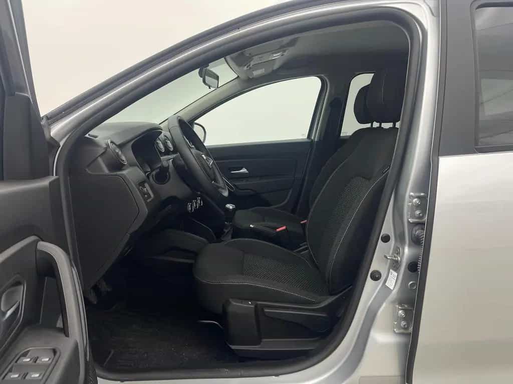 Dacia Duster Urban *AHK*TEMP*NAVI*SHZ*KAM* 07/2021-photo-38