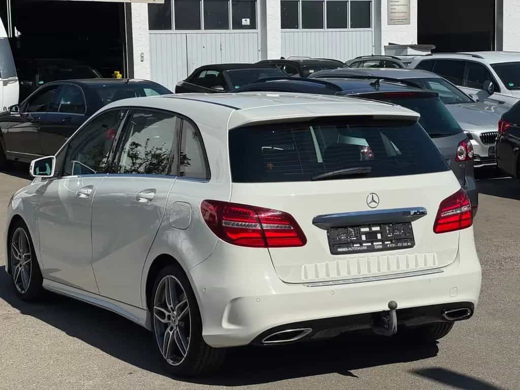 Mercedes-Benz B-Class 250 AUTOMATIK**AMG LINE**GARANTIE*AHK*8-FACH* 05/2017-photo-5