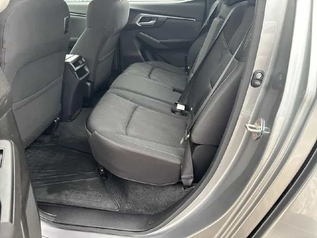 Isuzu D-Max Double Cab 4WD LS,KLIMA,TEMPO,AHK,PDC,SHZ, 05/2021-photo-10