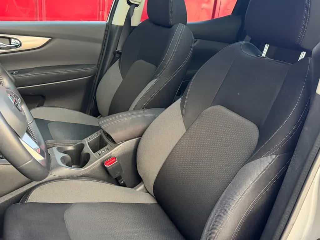 Nissan Qashqai N-Connecta *Panorama*360°Kamera*8-Fach* 05/2018-photo-12