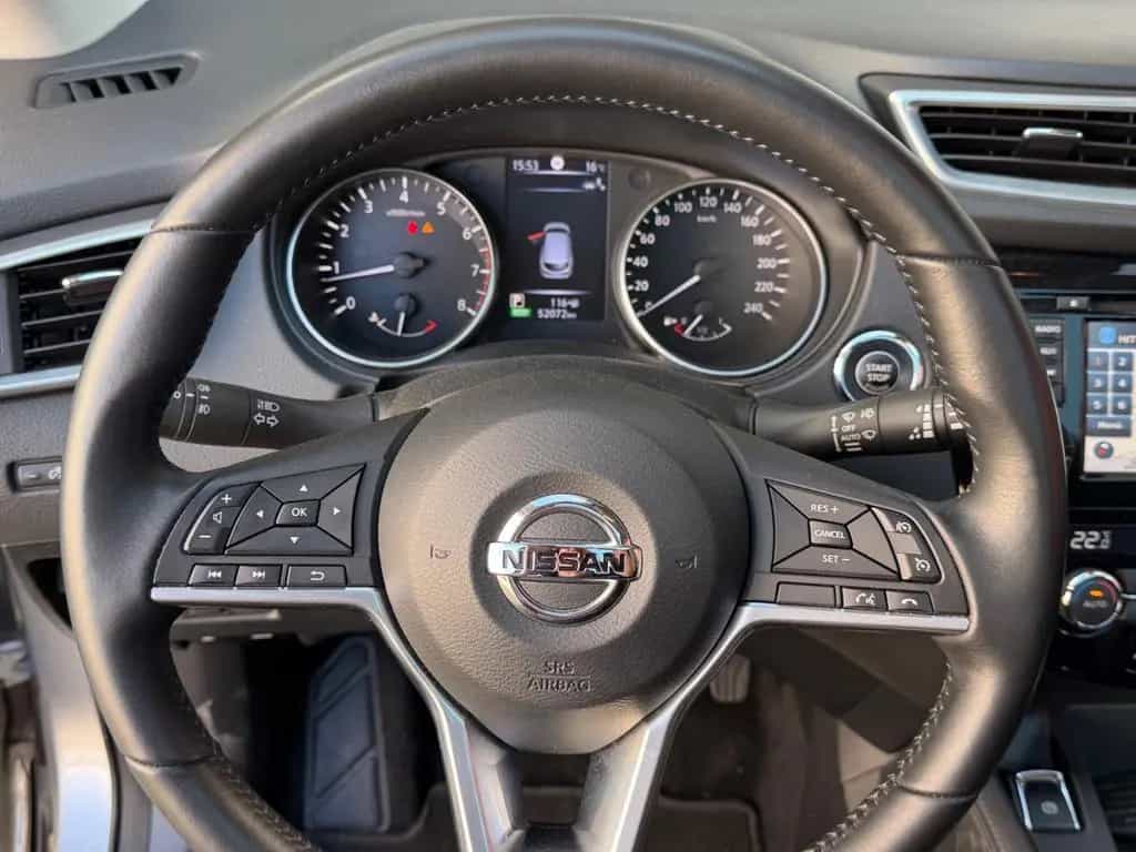 Nissan Qashqai N-Connecta *Panorama*360°Kamera*8-Fach* 05/2018-photo-17