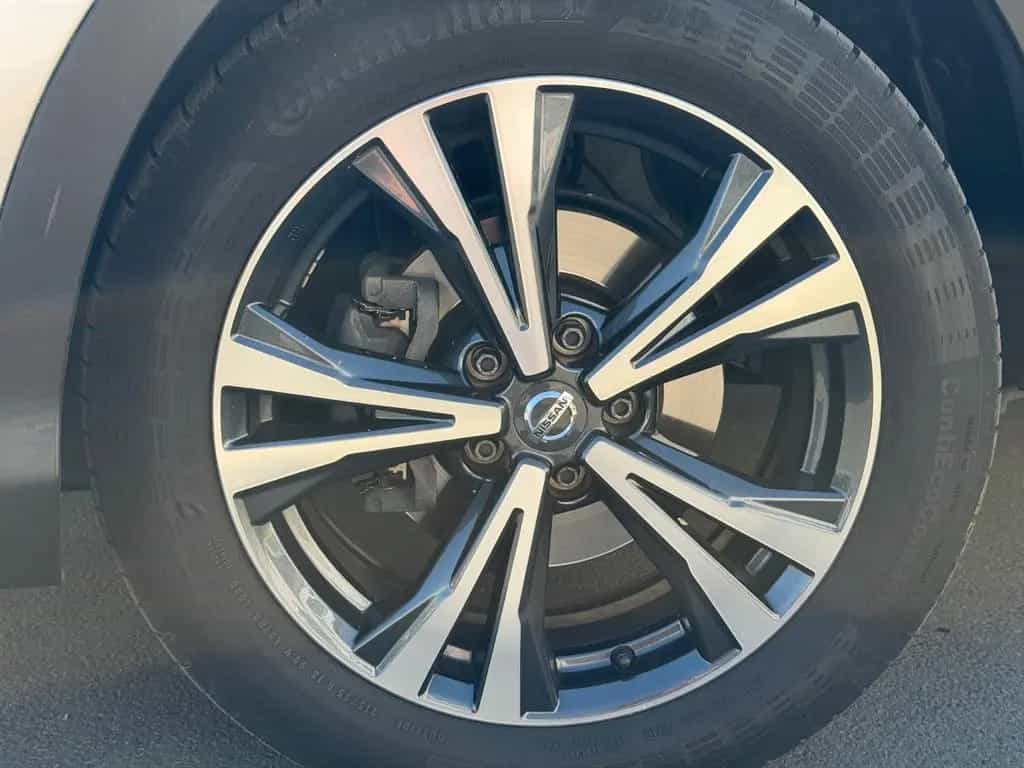 Nissan Qashqai N-Connecta *Panorama*360°Kamera*8-Fach* 05/2018-photo-1