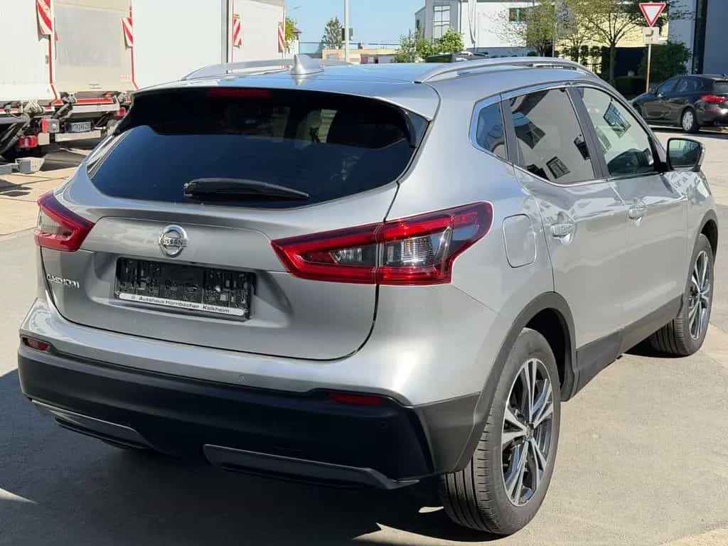 Nissan Qashqai N-Connecta *Panorama*360°Kamera*8-Fach* 05/2018-photo-5