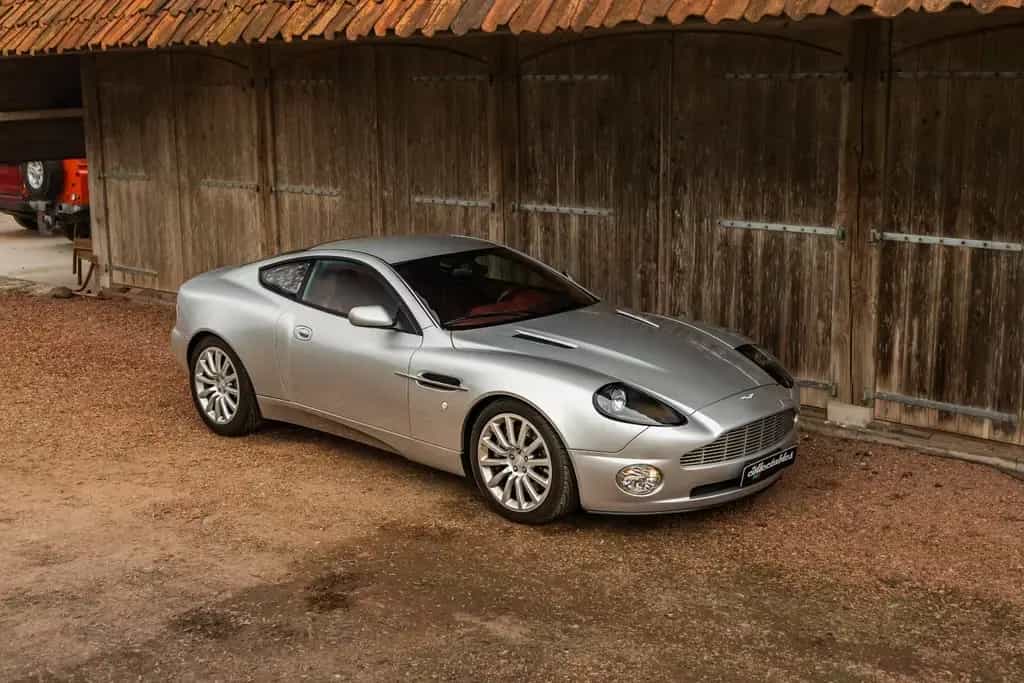 Aston Martin Vanquish V12 Vanquish 06/2003-photo-4