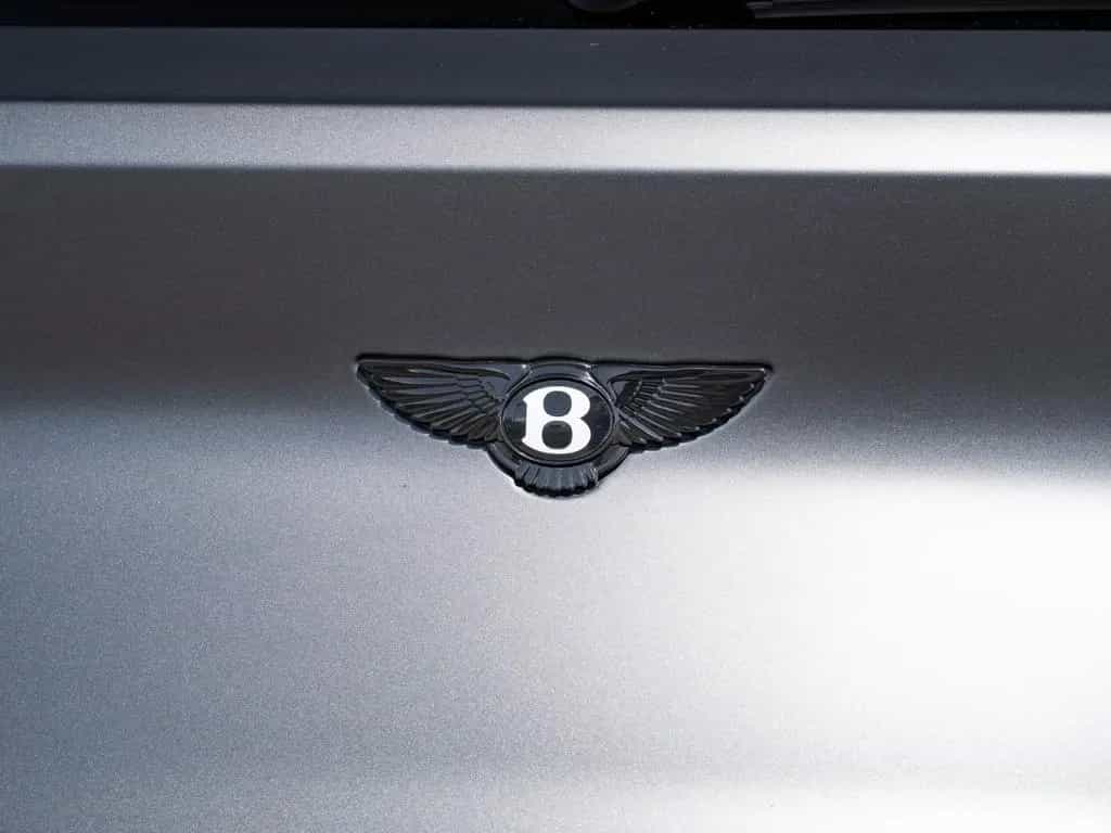 Bentley Bentayga S V8 | Mulliner | Satin Paint | CCB 08/2024-photo-13